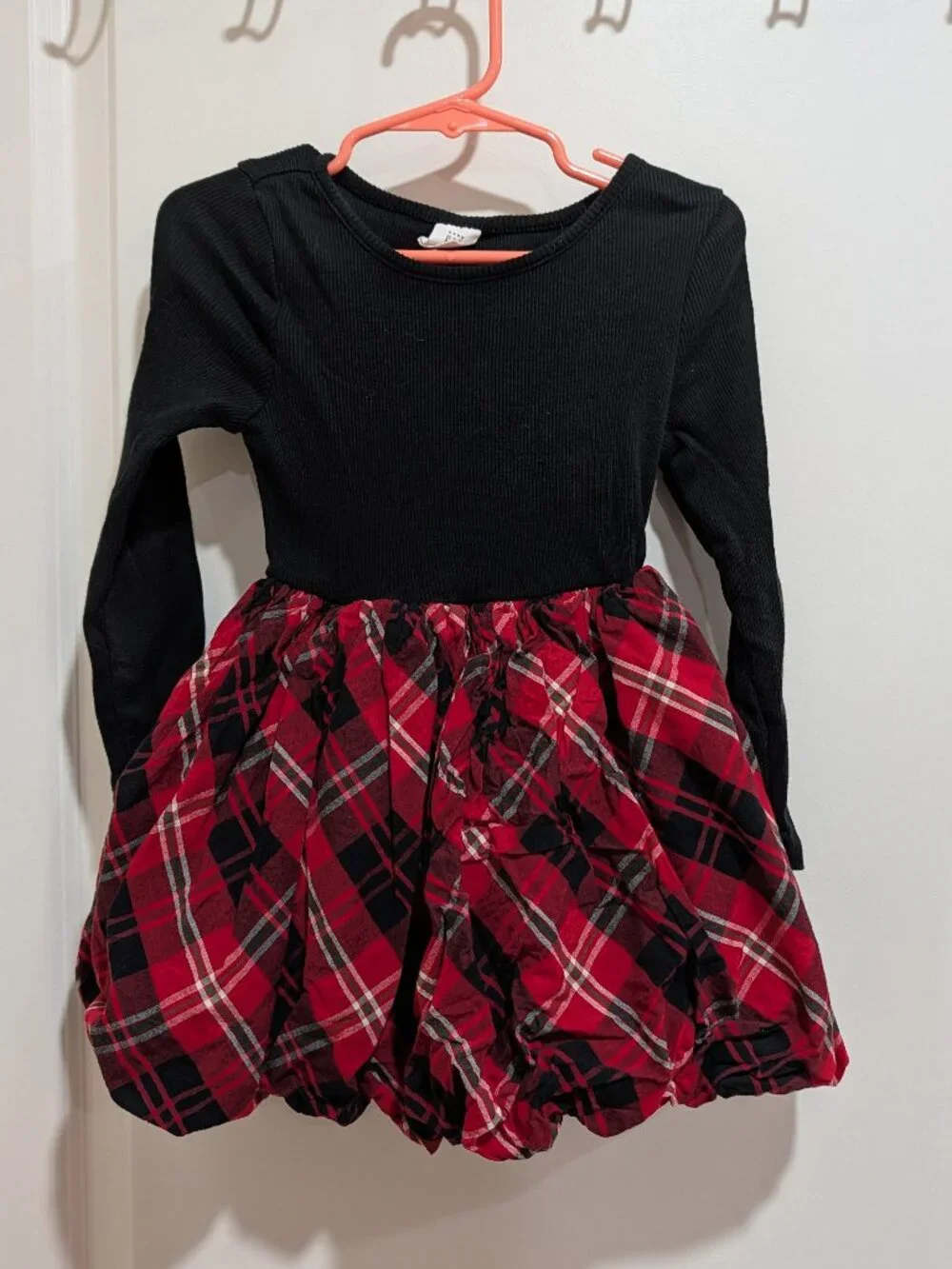 GAP black dress